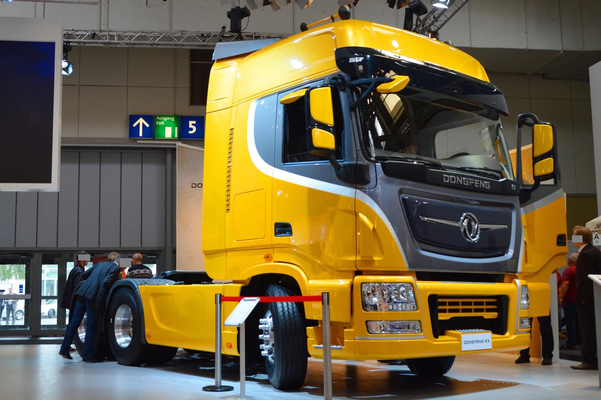 Dongfeng Trucks KX, KX (2013)
