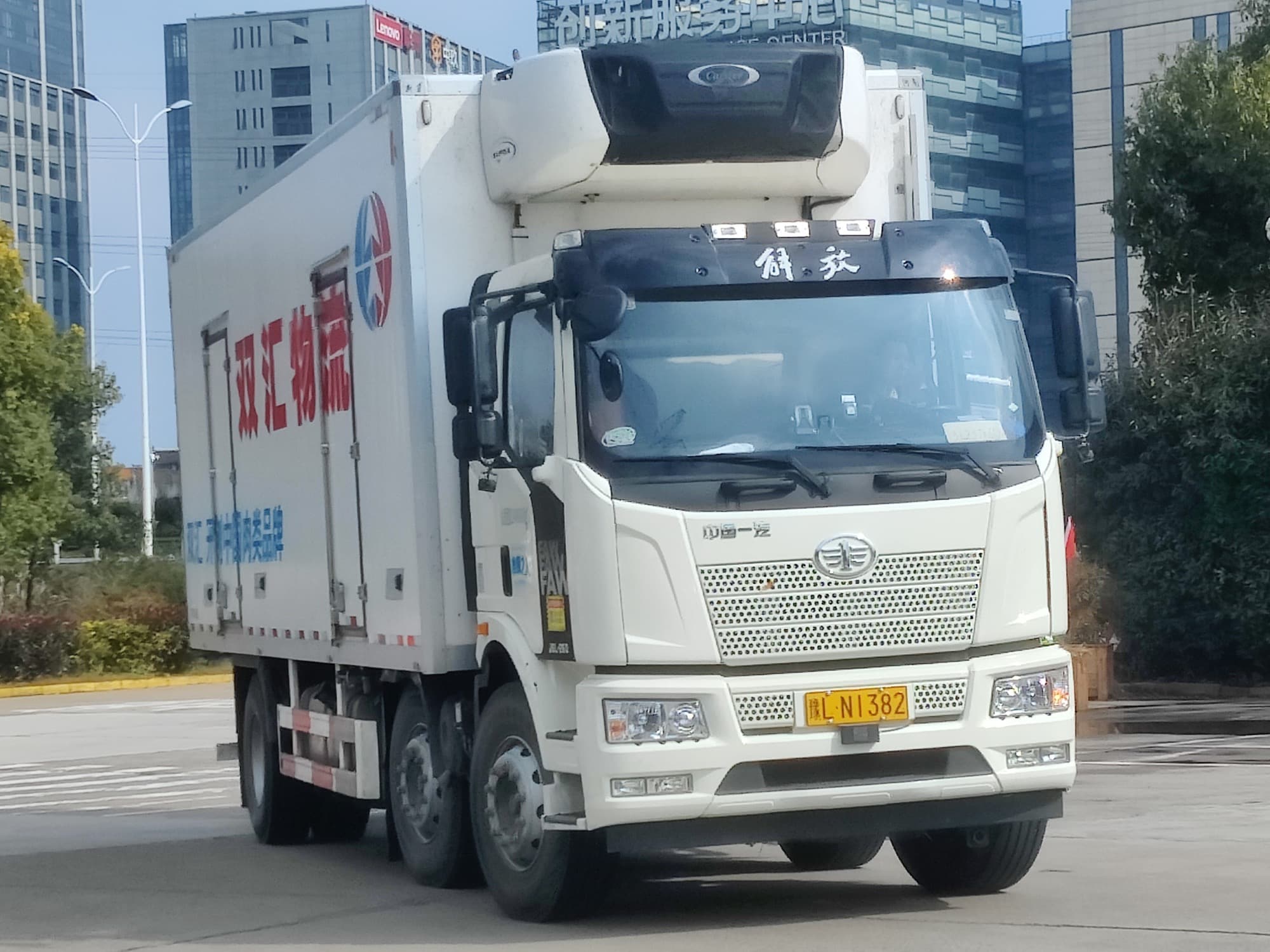 FAW Trucks J6L, J6L (2012)