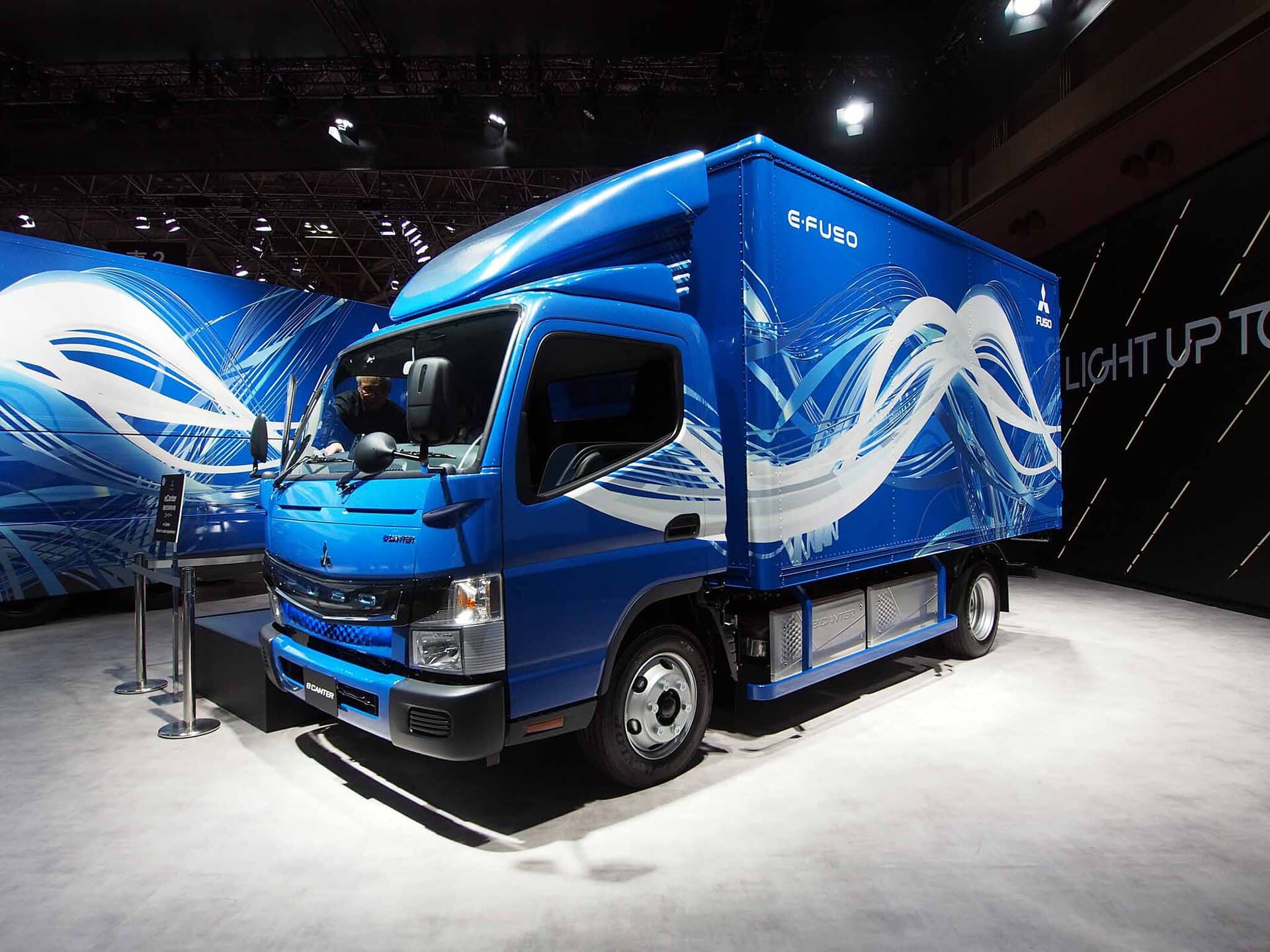Mitsubishi Fuso eCanter at the 2017 Tokyo Motor Show