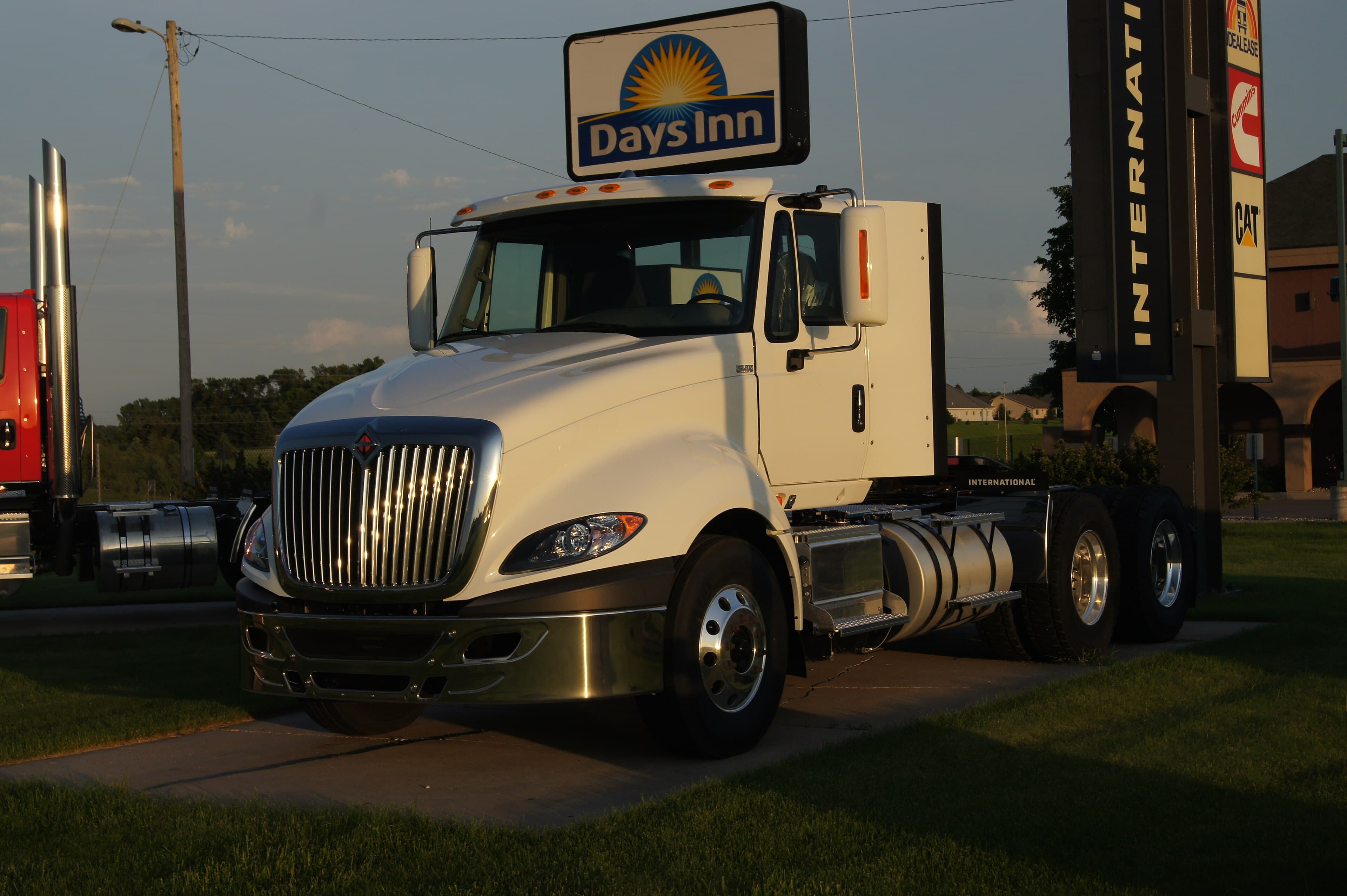 2015 International Semi Tractor (18197014603)