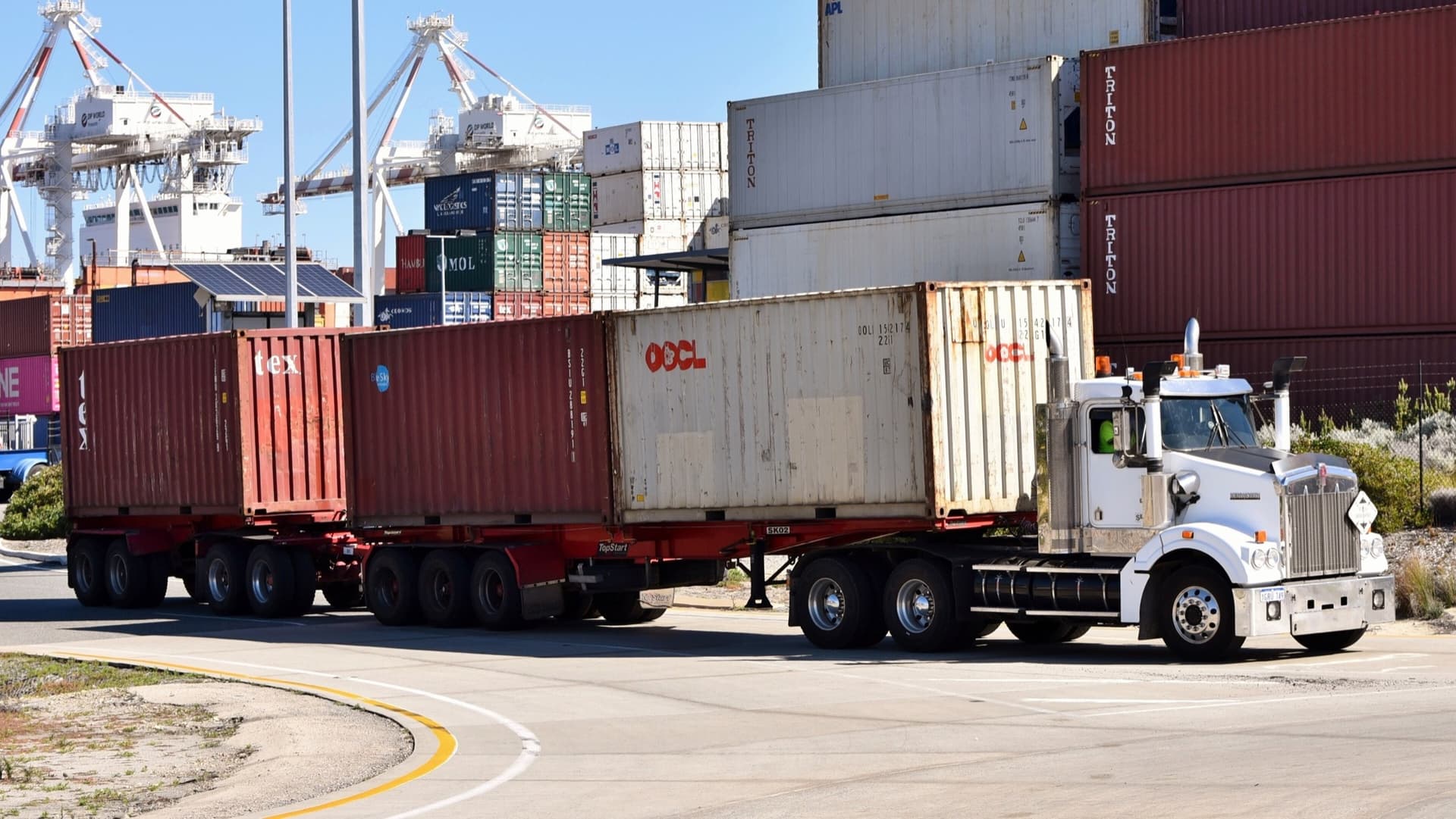 Kenworth C508, North Fremantle, 2020 (01)