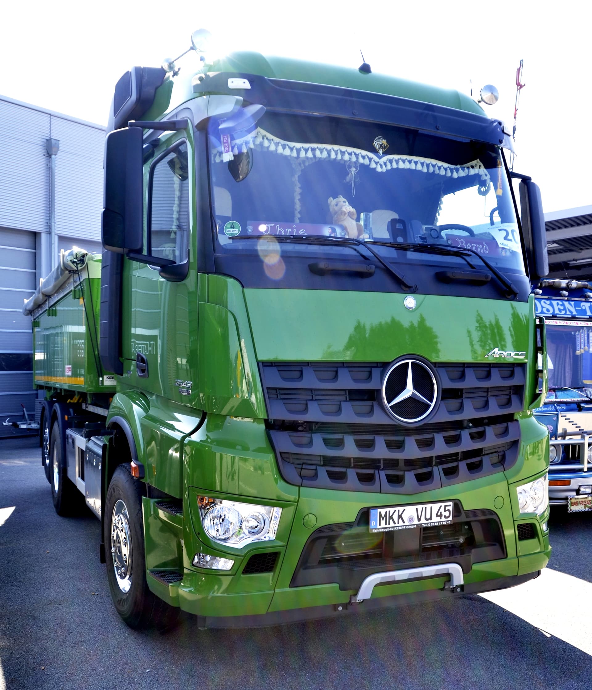 Mercedes-Benz Arocs 2543