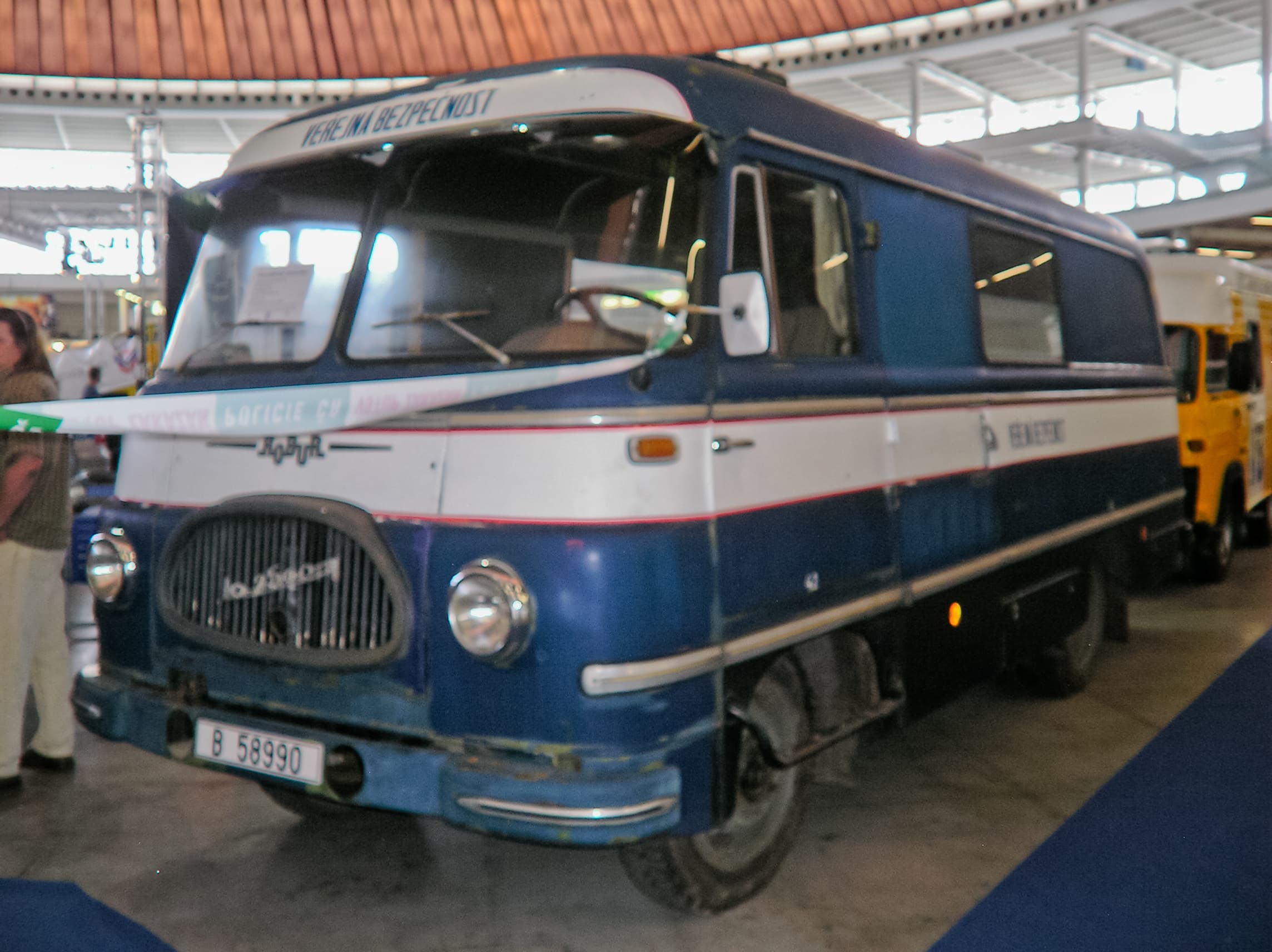 Robur LO 2500, LO 2500