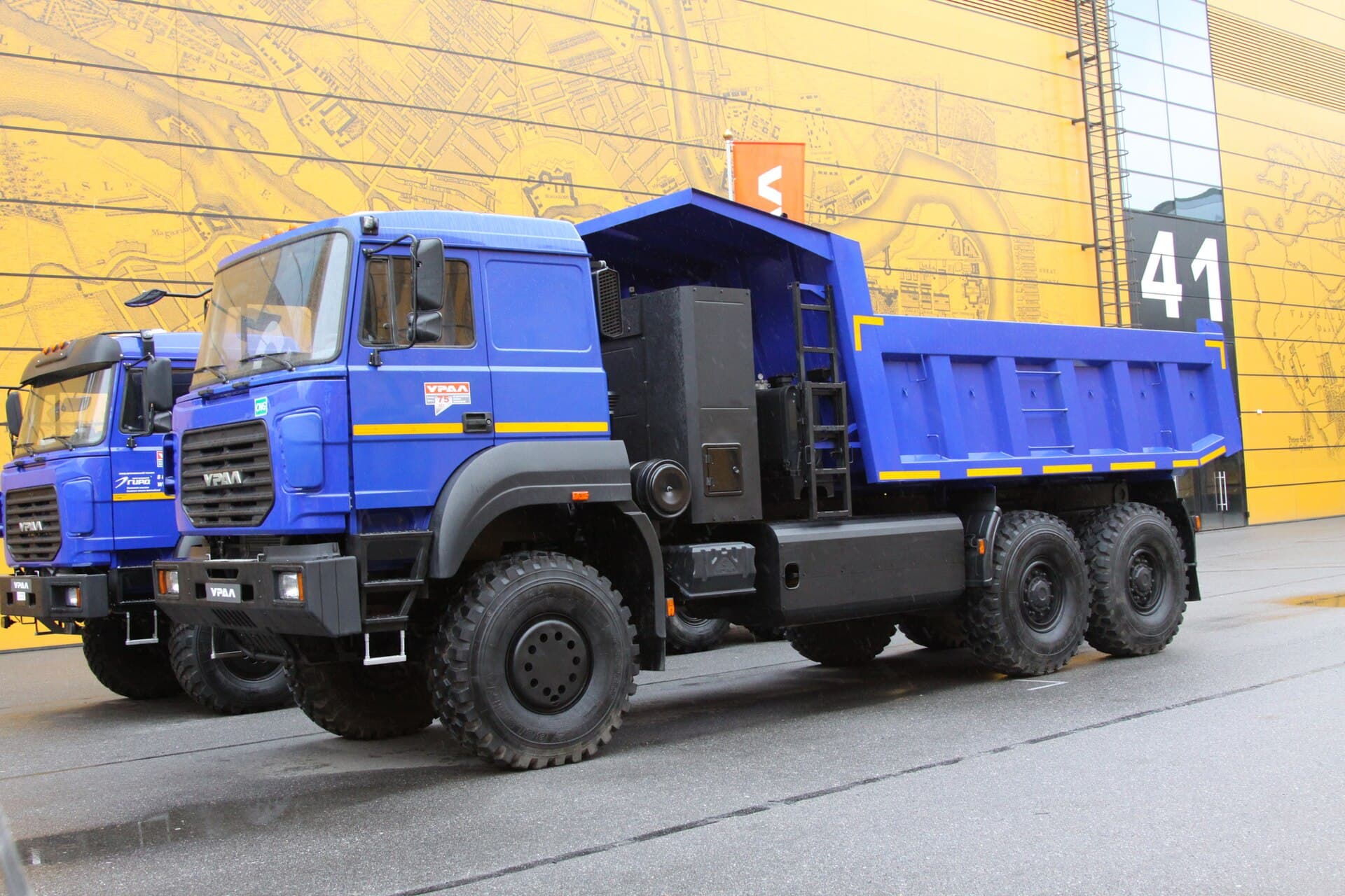 УРАЛ 6370 Самосвал (CNG)