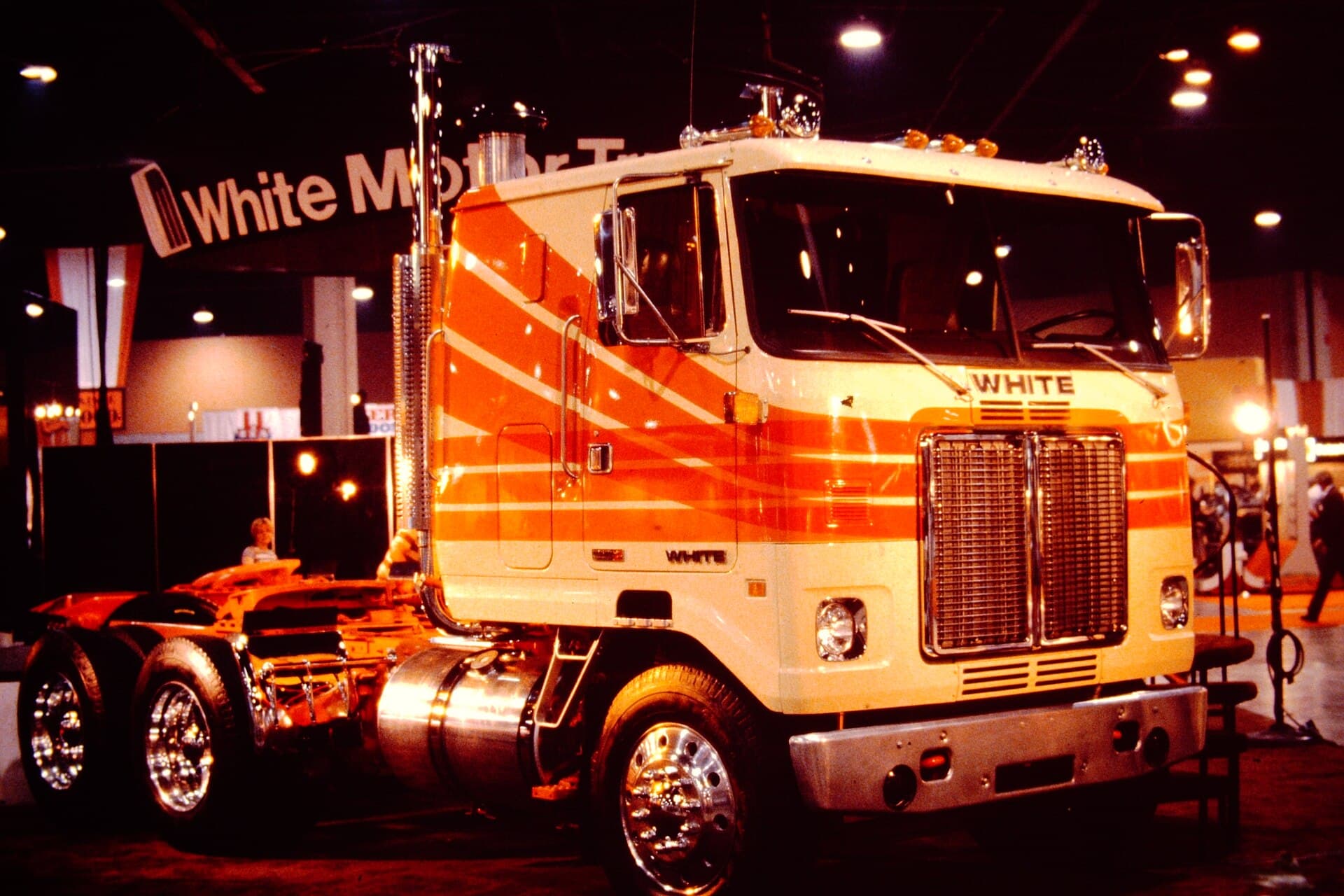 1979 White Road Commander 2 displayed at the Georgia World Congress Center