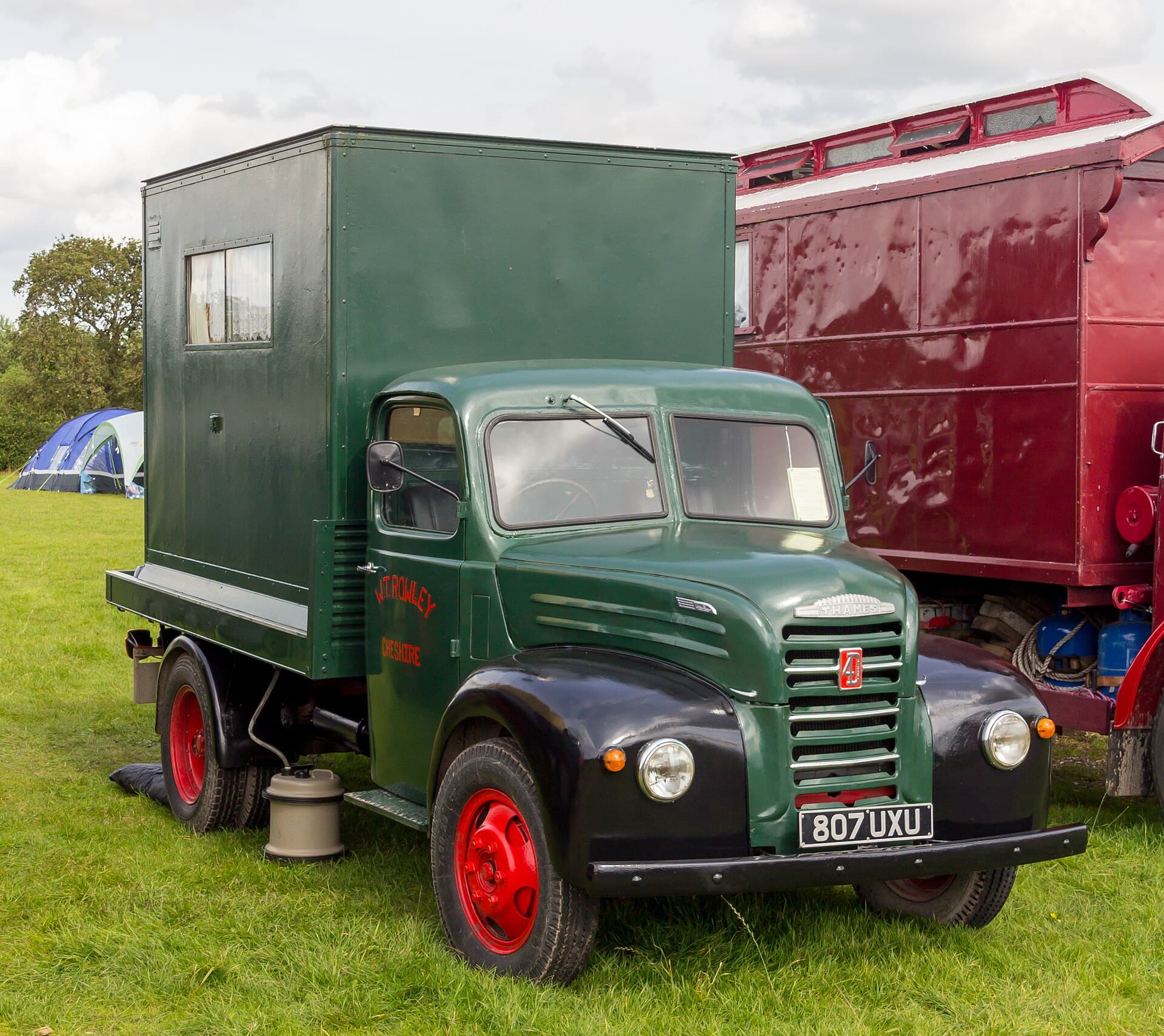 Classic van - Ford Thames 4D. Number plate 807 UXU. At Cheshire Game and Country Fair.