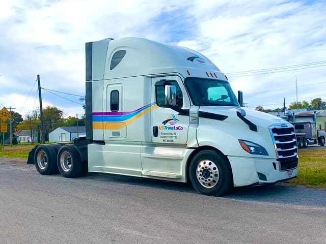 Second-generation Freightliner Cascadia