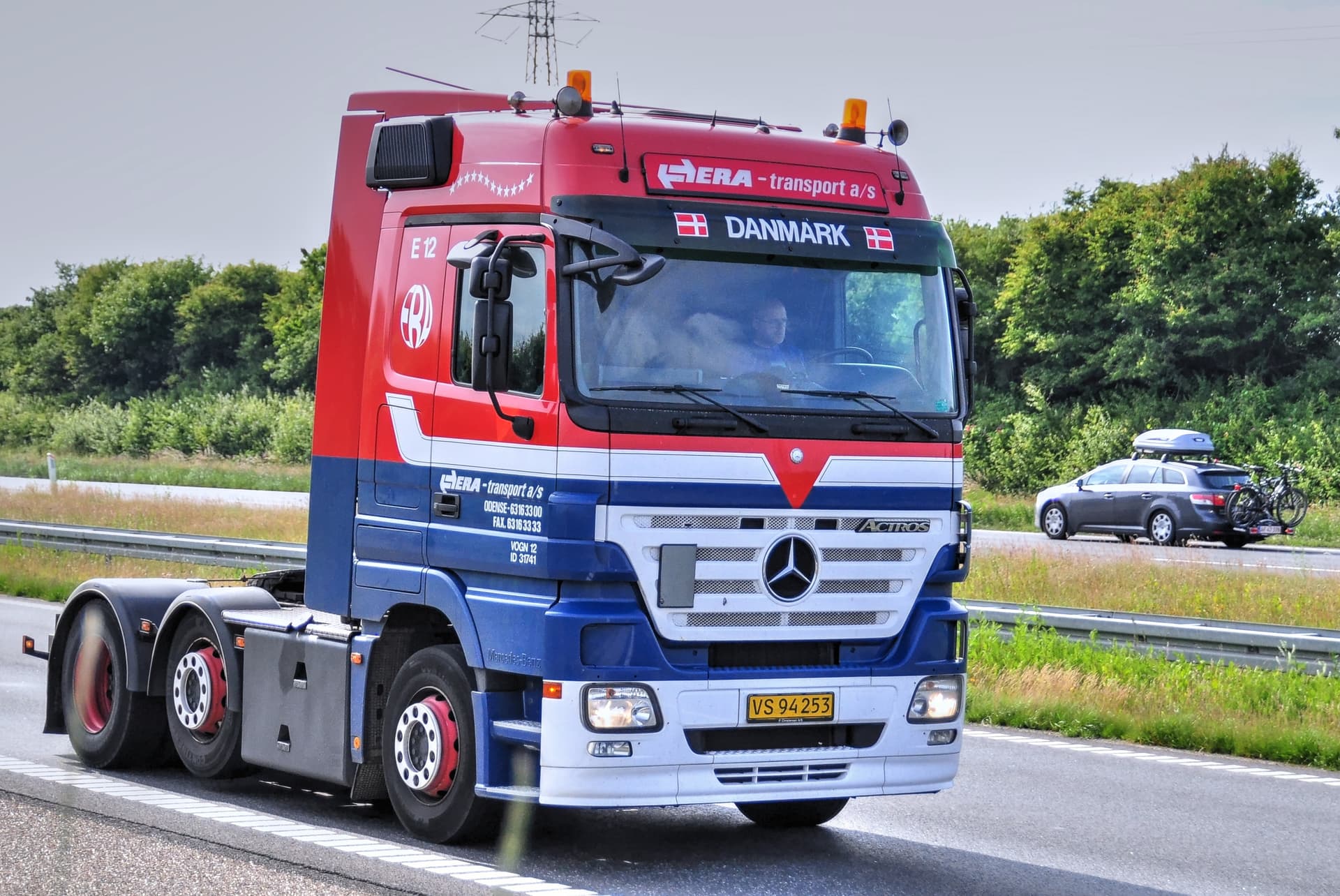 Mercedes-Benz Actros 2544