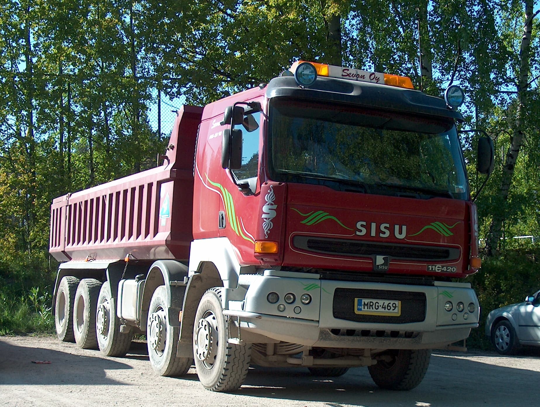 Sisu E11