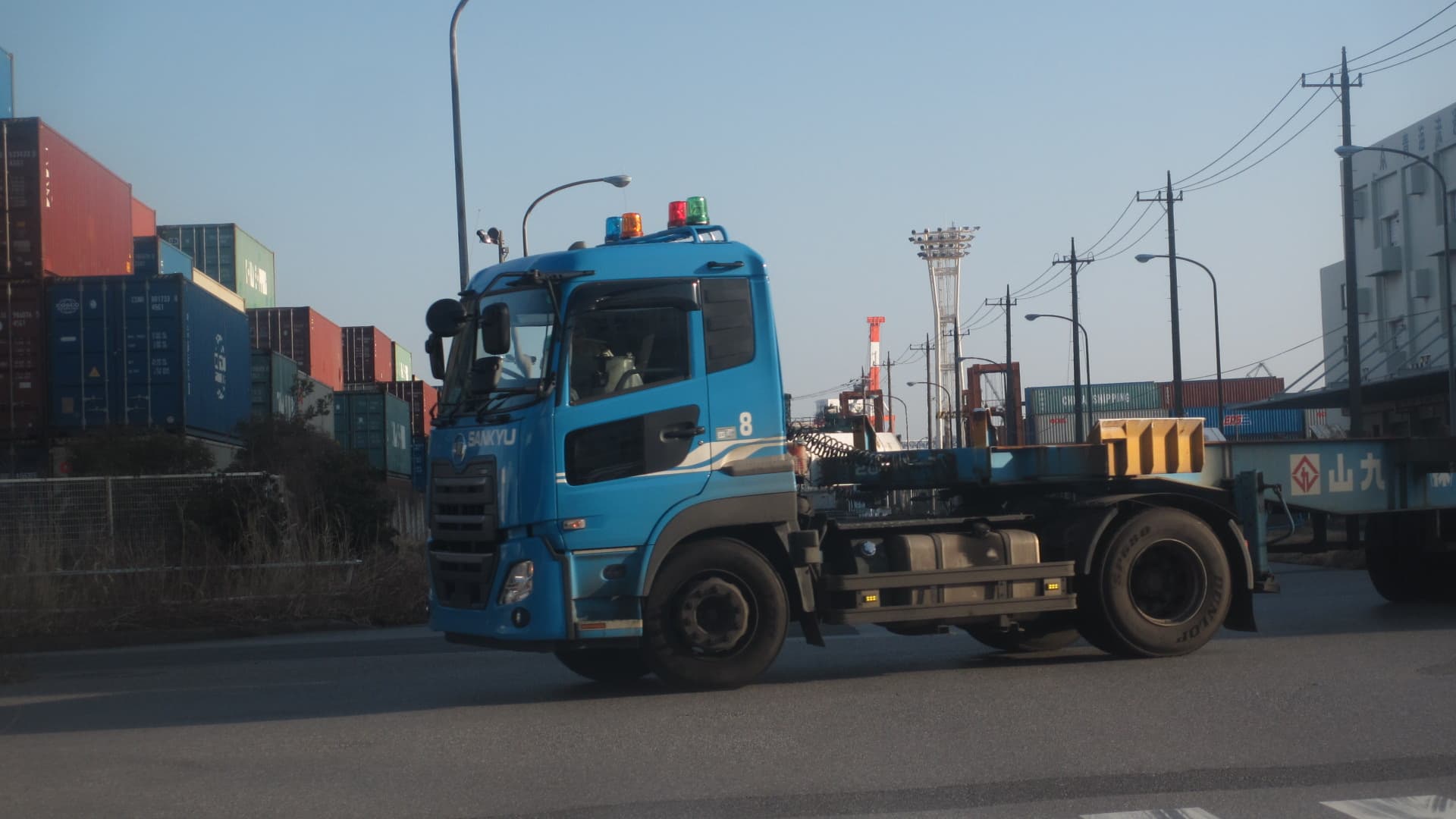 Second-generation UD Quon